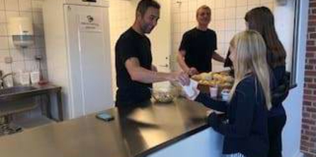 Dany og Gurkan i kantinen